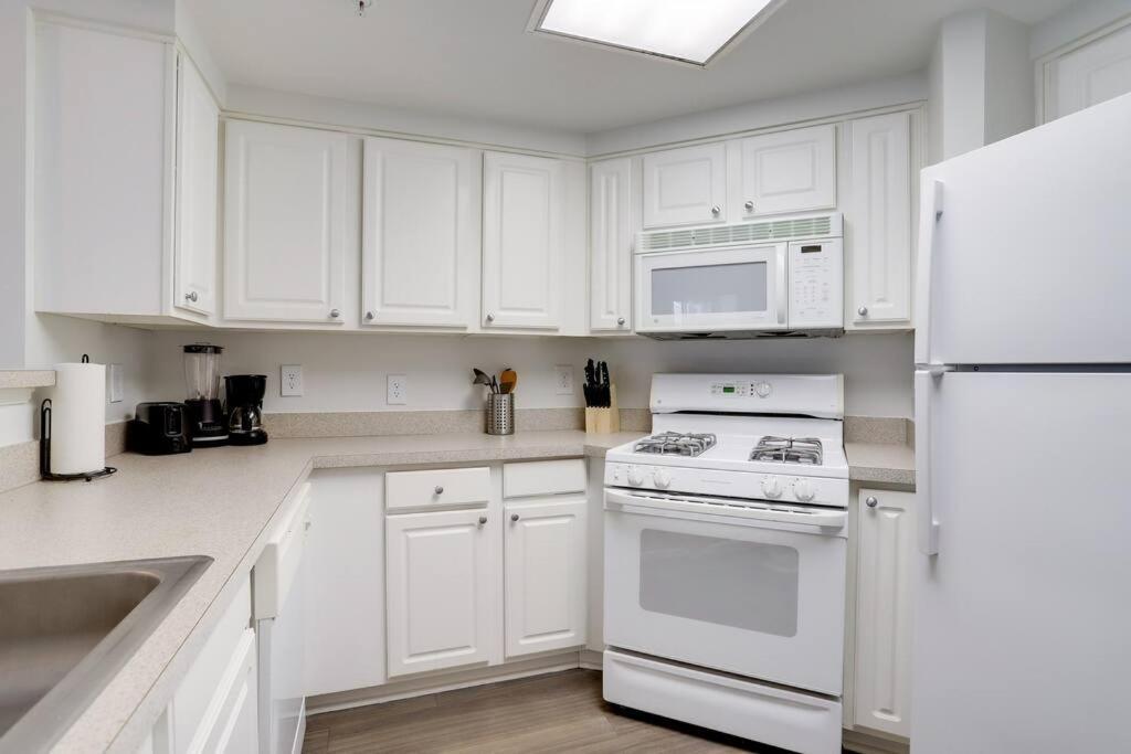 Gorgeous 1 Bedroom Condo At Ballston Place With Gym Arlington Luaran gambar